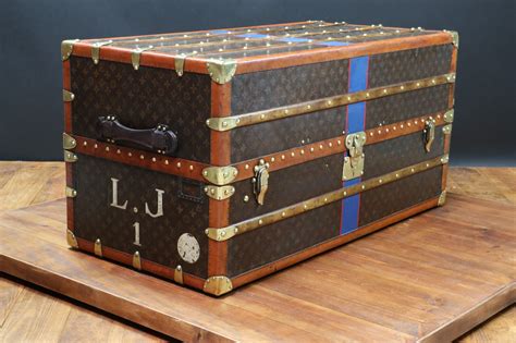 Antique Vintage Louis Vuitton Trunk .